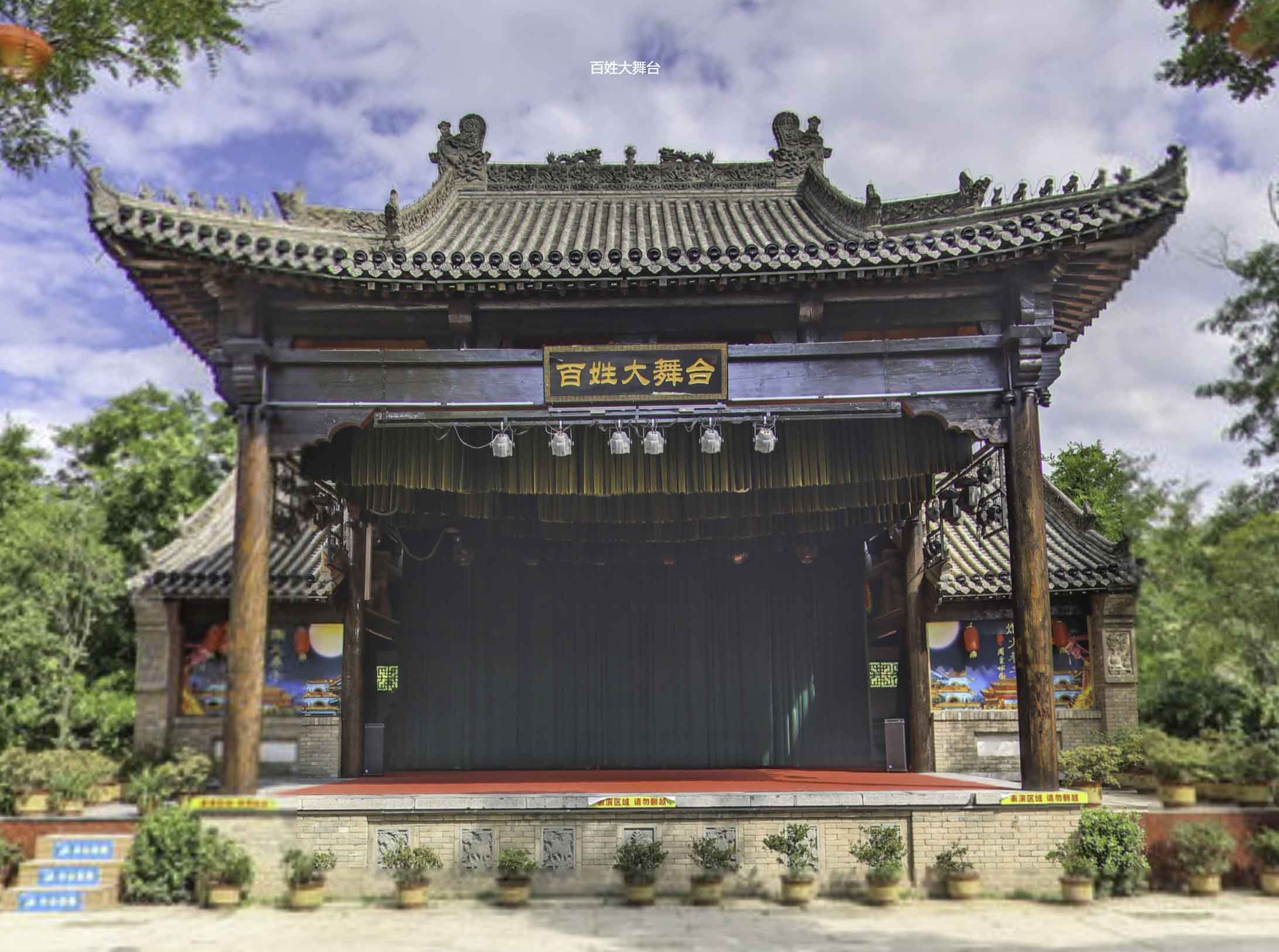 重庆VR全景拍摄的硬件设备指南：从相机到无人机，详解拍摄所需的各种设备